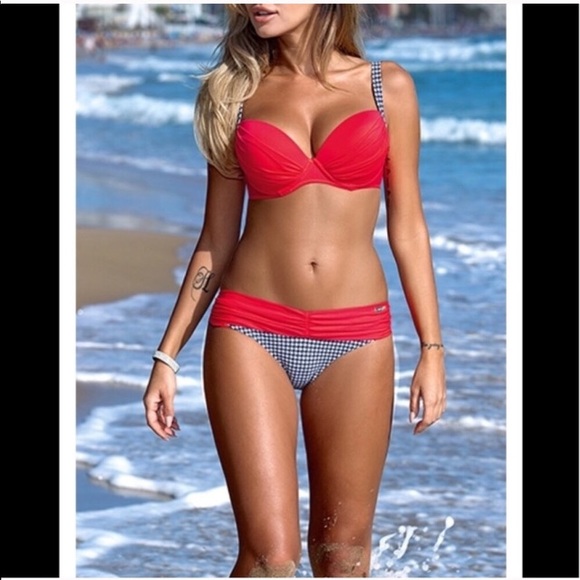 !!!!!FLASH SALE!!!!  NWOT BIKINI - Picture 3 of 5